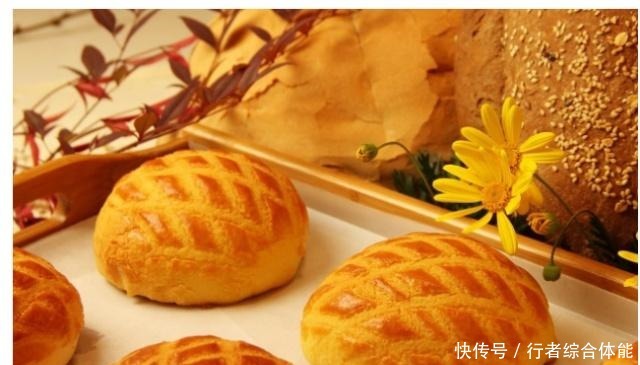 闹笑话|吃牛排前,为何服务员会送你一份面包看完涨知识,否则会闹笑话