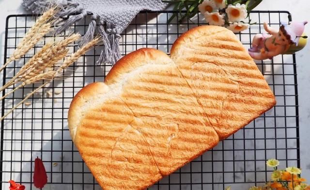 健康|告别高脂肪就吃全麦吐司,营养又健康,早餐再也不用发愁了