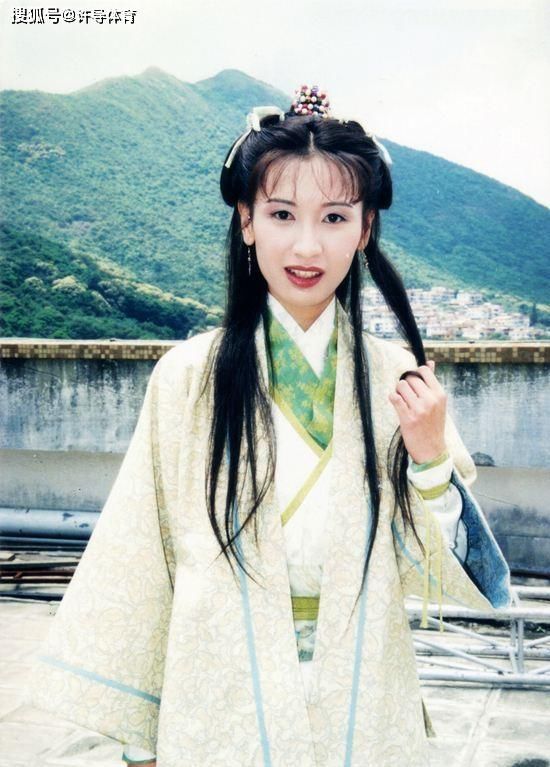  观众们|最抢戏的女演员们，活生生把女配演成了主角，女主角们是何等尴尬