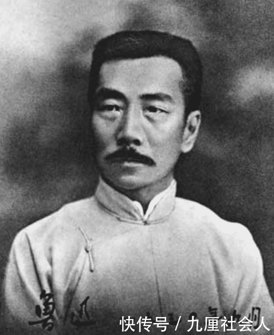 抬棺|鲁迅葬礼空前隆重, 16位大佬为其抬棺, 郭沫若却在干此事