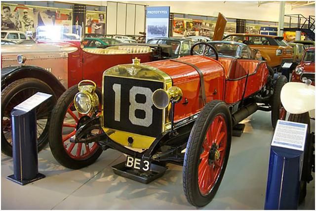  皇室|这三个英国经典汽车品牌，曾是英国皇室座驾，如今已经消失