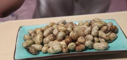  诀窍|水煮花生好吃有诀窍！