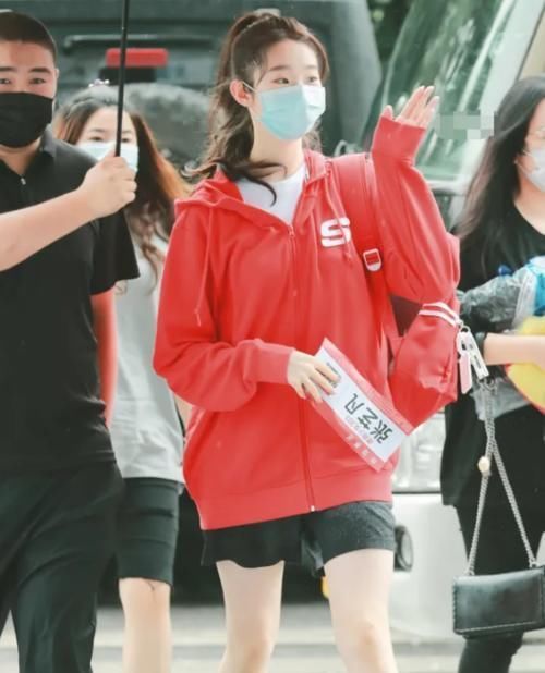 张艺凡|徐艺洋错失出道位后,张艺凡撒谎言论被翻出,网友单纯人设崩塌