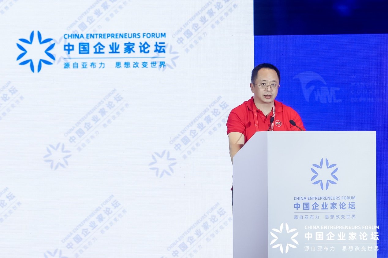 周鸿祎大模型发布(周鸿祎谈360智脑)