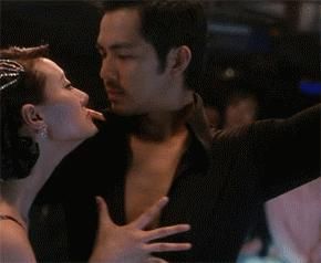  不合时宜|“不合时宜”的钟汉良？