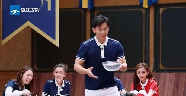 奔跑|张大大《奔跑吧》人设是“怕”?网友:我以为风向变了