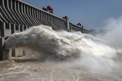 成功|成功应对6场次洪水！入汛以来三峡枢纽总拦蓄水量近182亿立方米