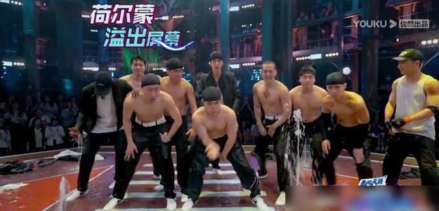  淘汰|这就是街舞：钟汉良淘汰4人，问题出在哪，一个小细节暴露差距！
