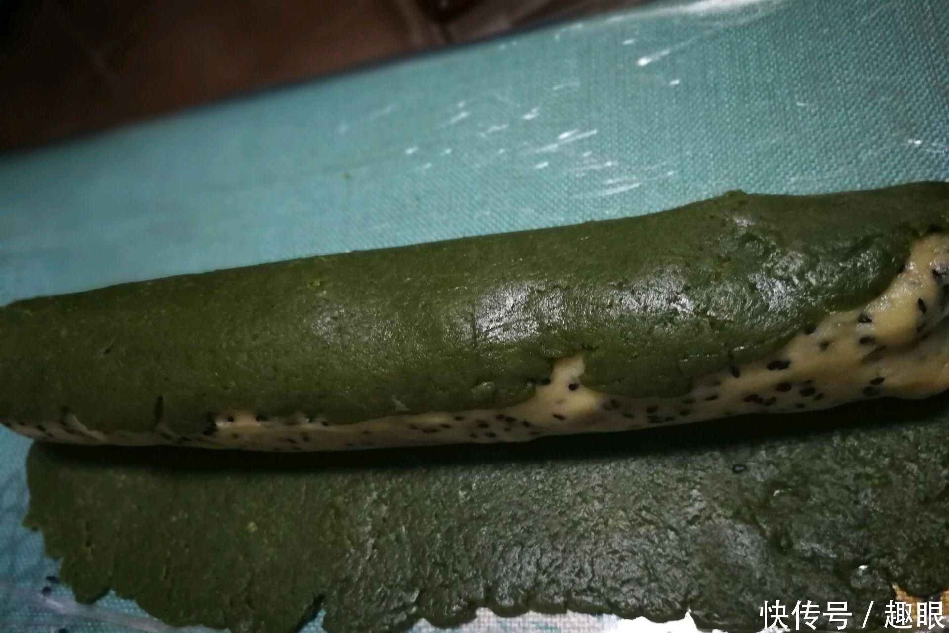  饼干|西瓜饼干的做法步骤，小孩子最爱