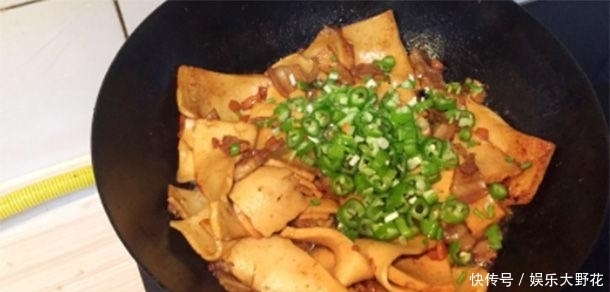 孩子|孩子最馋的“滑嫩菜”,营养鲜香爽口,好吃不贵,一口一个吃着香