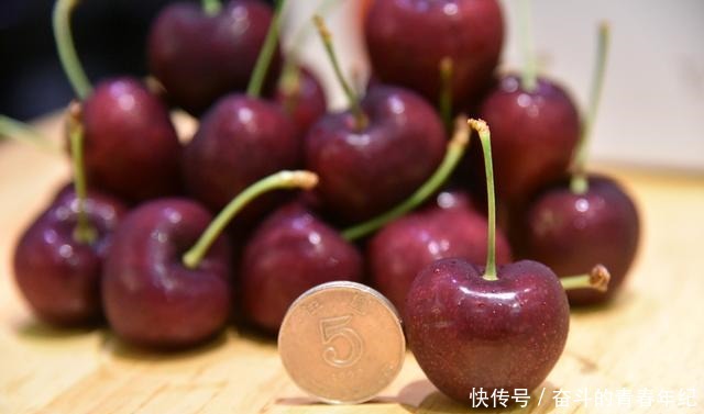 喊话|美国车厘子“跌落神坛”国人不待见,老美崩溃喊话我们需要中国