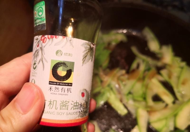 角瓜|好吃简单的家常菜,10分钟就上桌,鲜香补钙味道好