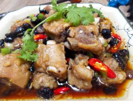  大热天|大热天，我家最爱的蒸菜，30分钟出锅，鲜香肉嫩汁水多，小孩爱吃