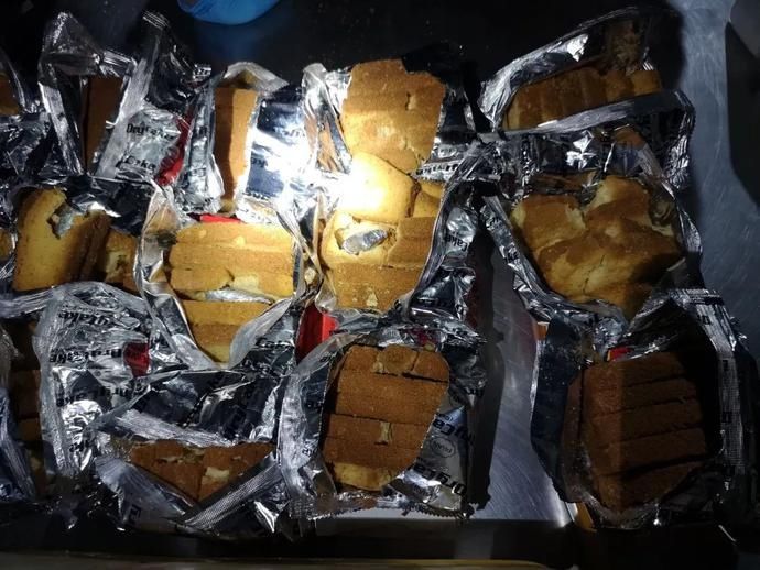  云南|凌晨的云南边境，女民警定睛一看，发现了包裹里的诡异……