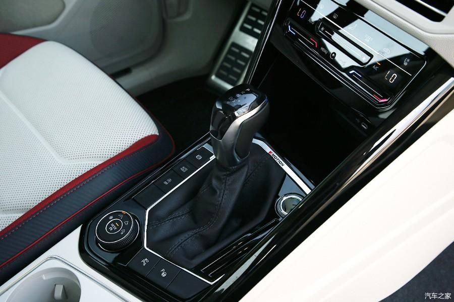  探岳|有一种大众叫潮！有一种颜值叫“侧颜杀”！试驾一汽-大众探岳X