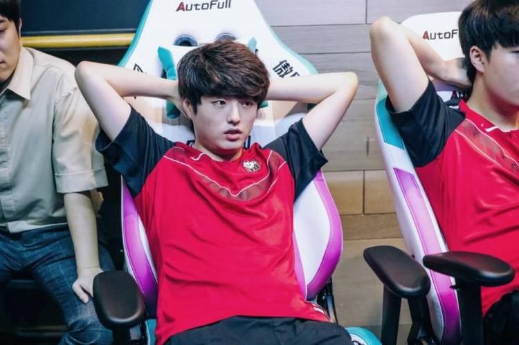  讲话|JDG昨日赛场返图：Yagao讲话时绝不可能是jpg模式