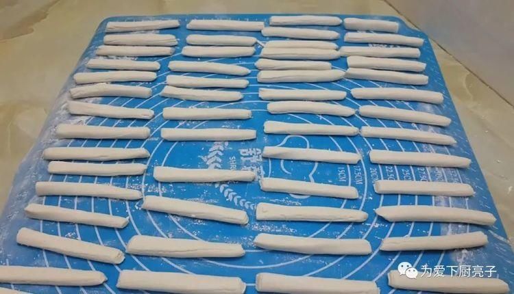 焦脆|我家零食就爱这么做,切一切锅里一炒,个个焦脆又香甜,越嚼越香