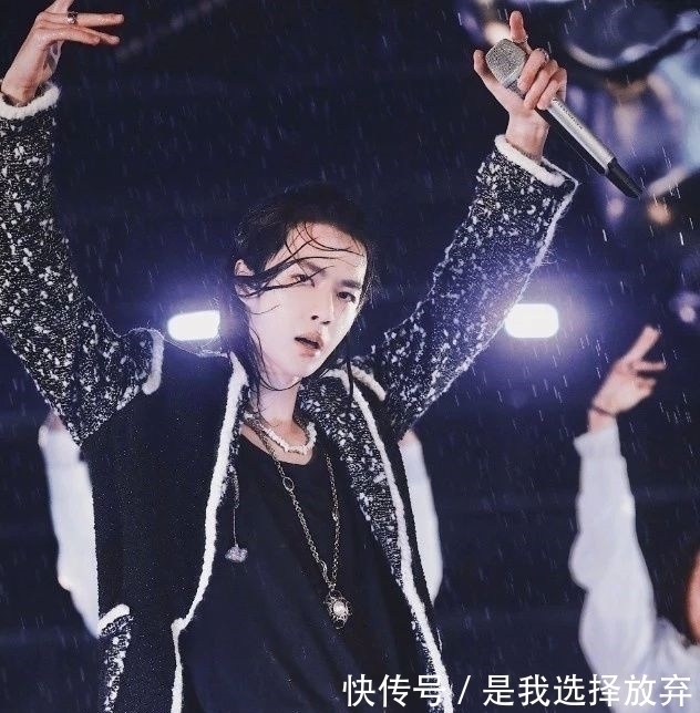 肖战|蓝忘机的“抹额”突然出现,怕是肖战看完也会帅晕,CP粉已沸腾