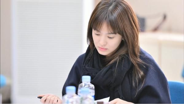  女孩|北上广女孩护肤都费“水”