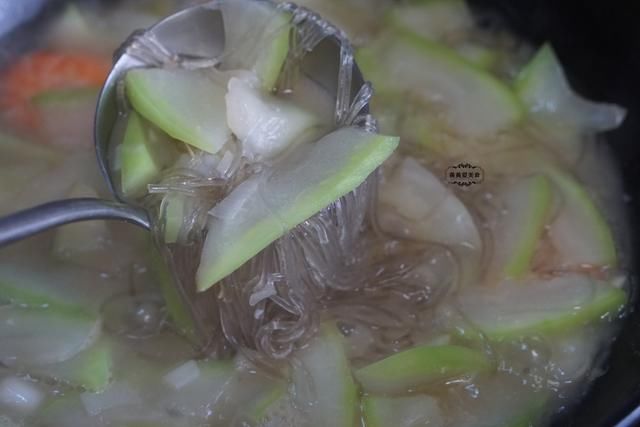  倒入|8月，吃鱼吃肉不如吃这菜，一块一斤，鲜美滋补，整个秋天都精神