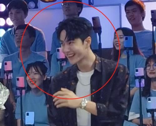  节目|《天天向上》还没播，就又上《快本》，赵丽颖王一博是认真的吗？