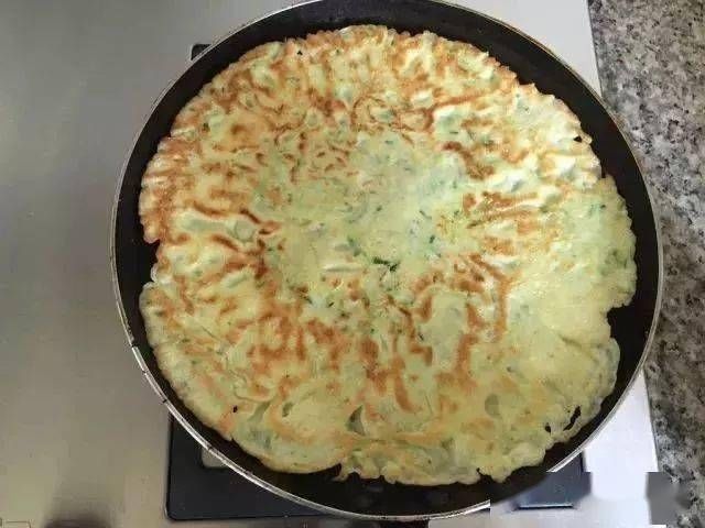  这款|这款小清新口味的鸡蛋饼，快手早餐就它啦！