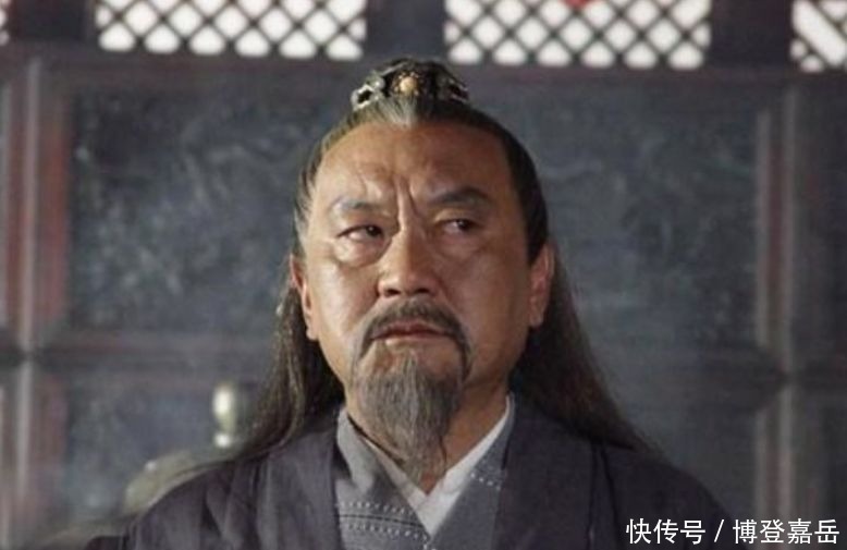 忘记|大臣死前怒喊:我有免死金牌!皇帝:你忘记了金牌上还有9个字吗