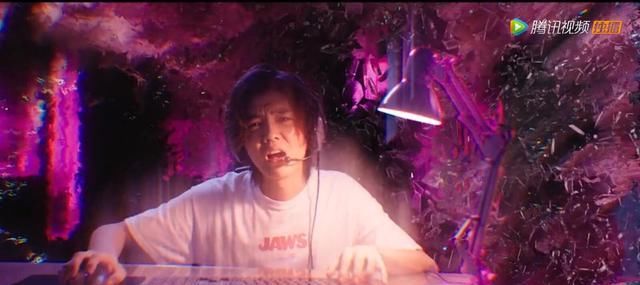 吴磊|鹿晗、吴磊主演《穿越火线》首播,鹿晗饰演肖枫代入感太强,扎心