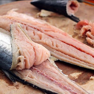  韭菜|翠玉鲅鱼酸汤馄饨