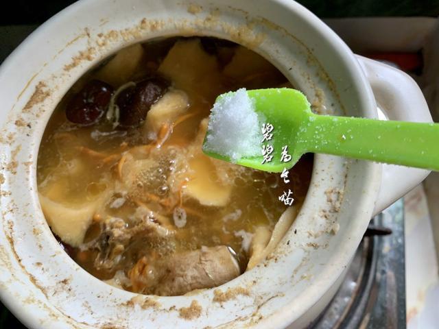 煲汤|夏天要多喝这道汤,滋阴补血,女人多喝气血好,再贵也要舍得买