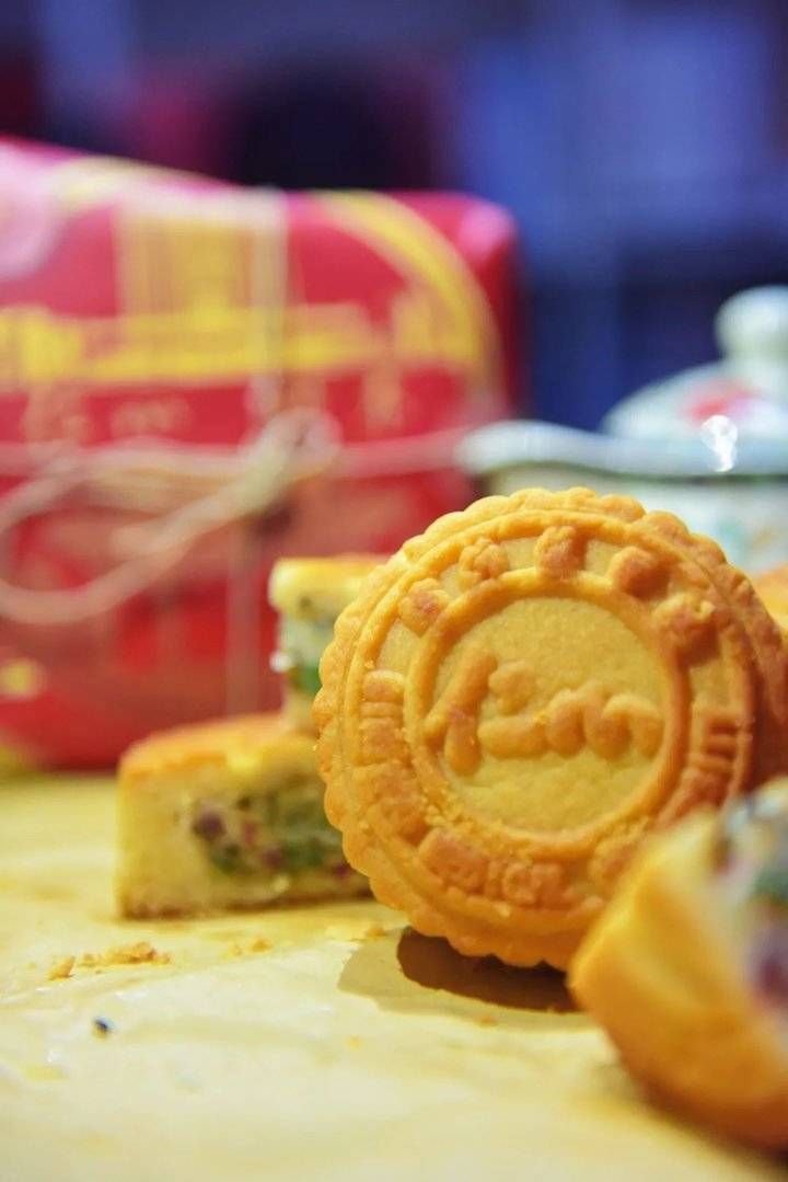 推出|滨州医学院推出定制月饼,学生凭“光盘”可在食堂领取