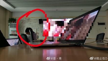  当作|中餐厅把赵丽颖的负面文章当作战绩发出来了？这操作是真的迷！