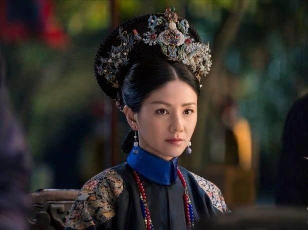 去世|夏雨荷的历史原型，去世后与皇后同葬一处，她的画像居然拍出上亿港元的高价