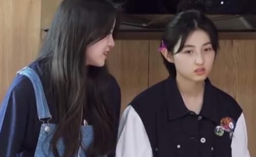  欧阳|欧阳娜娜削藕皮吓到黄磊，扒出手的价格：打扰了，建议带上铁手套