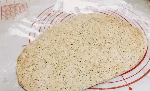  高筋面粉|做「乳酪肉松全麦软欧面包」，不添加这个，怪不得做出来不柔软