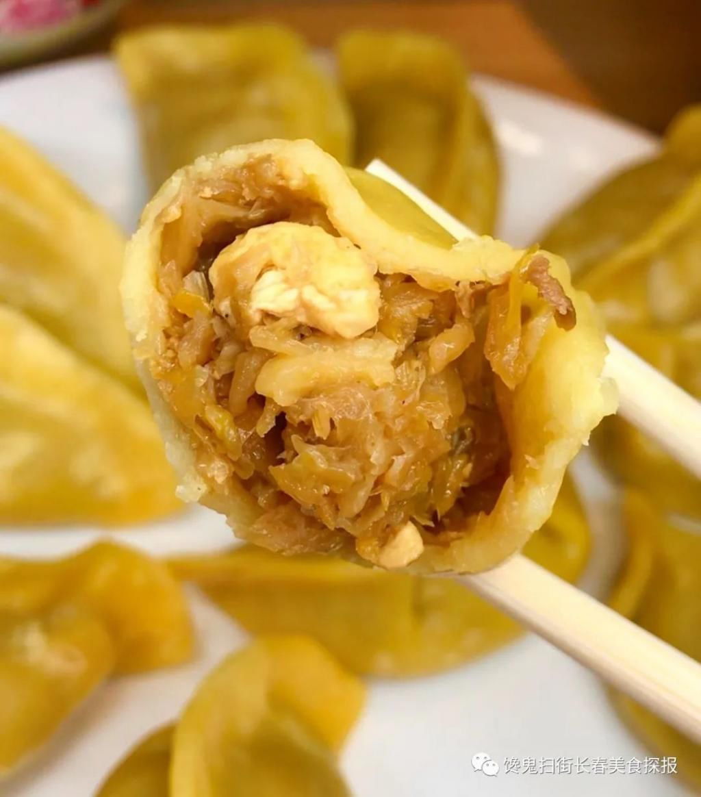 先前|八里堡已不是先前的八里堡。这家的肉太香了！话说，吃过酸菜篓子吗？！