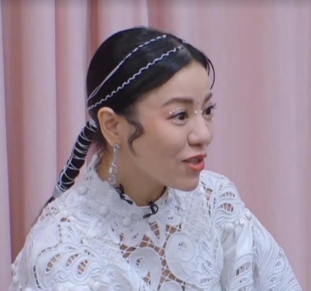  真实|阿朵丁当4人都发文回应淘汰，4种截然不同的态度，这就是真实内心