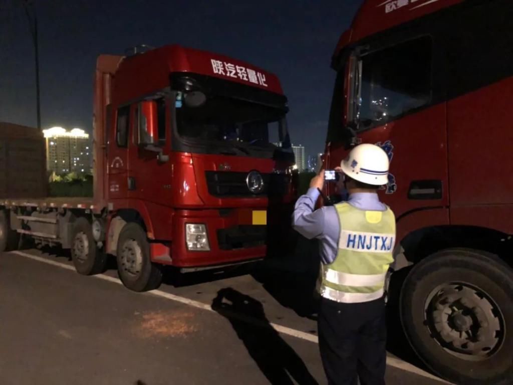 整治|冲刺全国文明城市“二连冠”丨联合整治在行动！