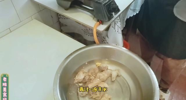 入味|5分钟教你农家红烧土鸡的秘制做法，软烂多汁又入味，真解馋