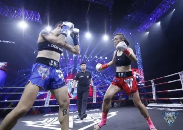  比赛|谁说女子不如男，女选手狠起来一样杀气十足