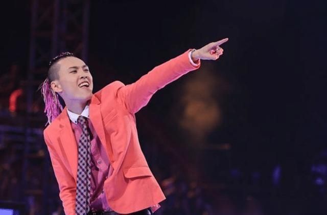 歌手|曾在《好声音》成名走红,却因爱情放弃事业,如今逐渐沦为路人!