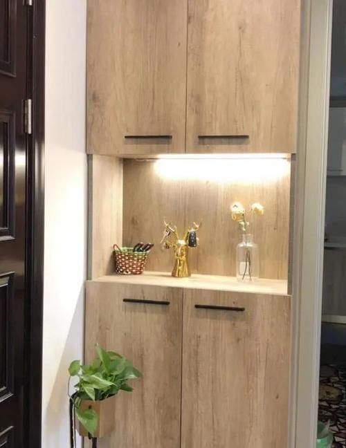  我家|我家卧室不做衣柜，这样隔出“衣帽间”！美观实用，绝了