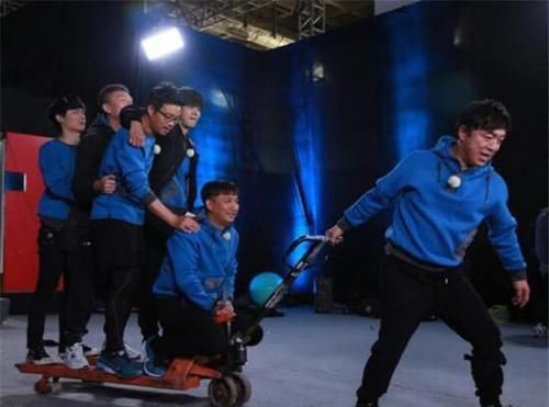  如今|“男人帮”分崩离析，如今只剩王迅一人，导演严敏“饮恨”辞职