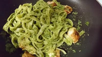  这一|烟熏鸡肉意面，在家也能做，简单又营养，添加这一物，味道超好吃