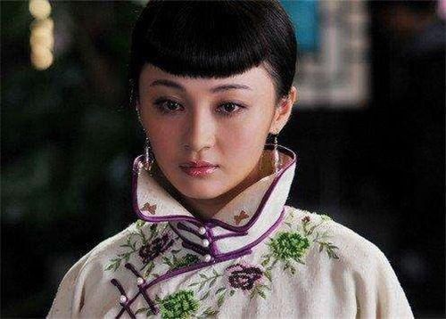 截然不同|晚清风尘女子旧照：确实漂亮，每位都多才多艺，和荧屏上截然不同