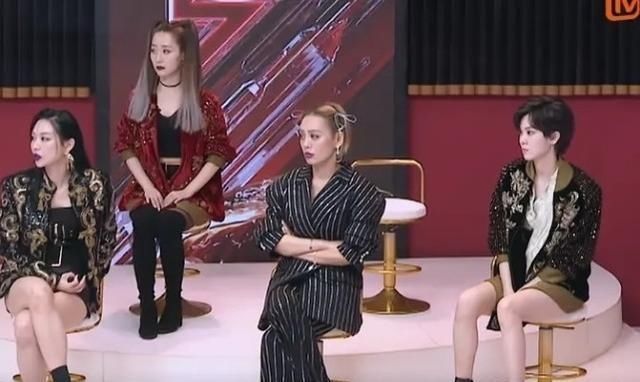  一度|蓝盈莹好胜心强有错吗，主动加入宁静组，现场一度尴尬显情商低？