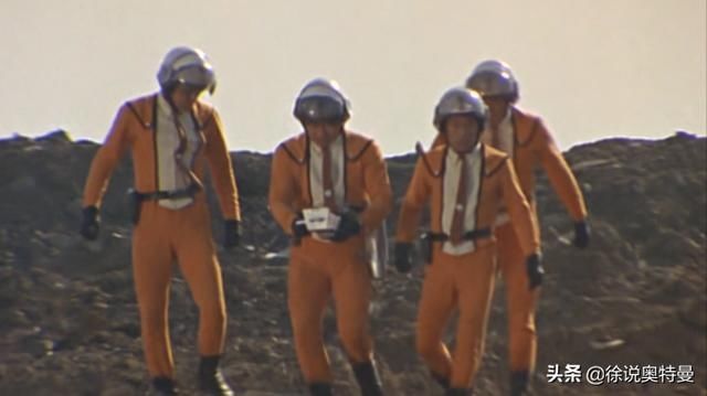 怪兽|初代奥特曼背不动怪兽,奥特曼:这怪兽实在太重了