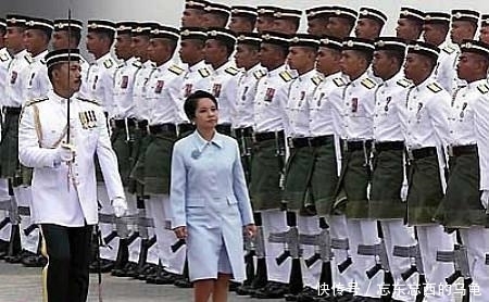 年逾古稀|卸任总统受冤被羁数年, 她年逾古稀仍强势复出, 成该国首位女议长