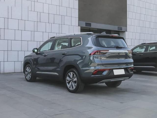 SUV|要买就买顶配!4款配置功能令豪车汗颜的国产SUV