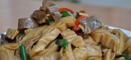  香辣|鲜香爽脆非常有营养，吃起来香辣爽口有嚼劲，绝对是一道下饭菜